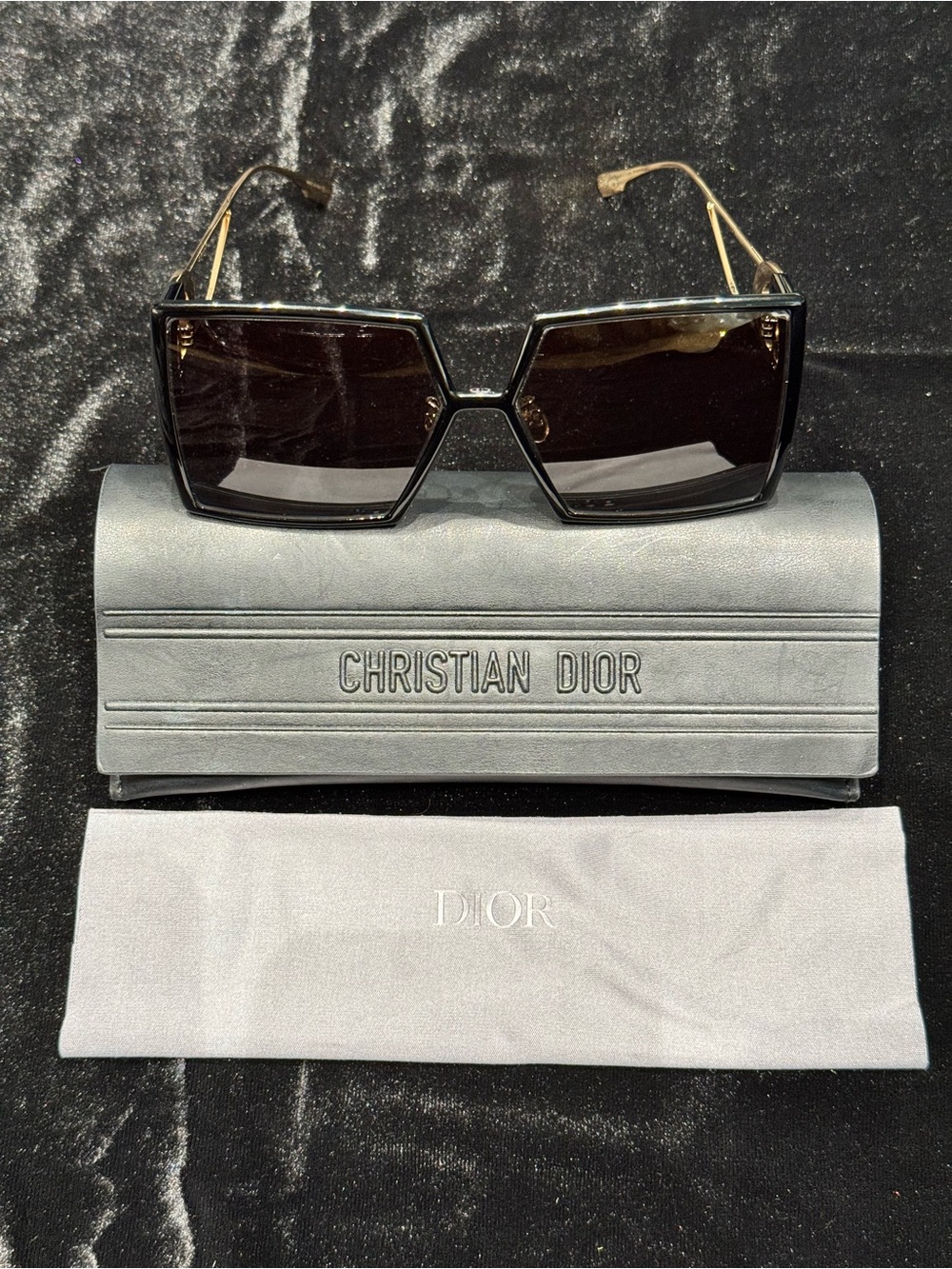 DIOR SUNGLASSES Black Oversized Square Sunglasses - Picture 1 of 10
